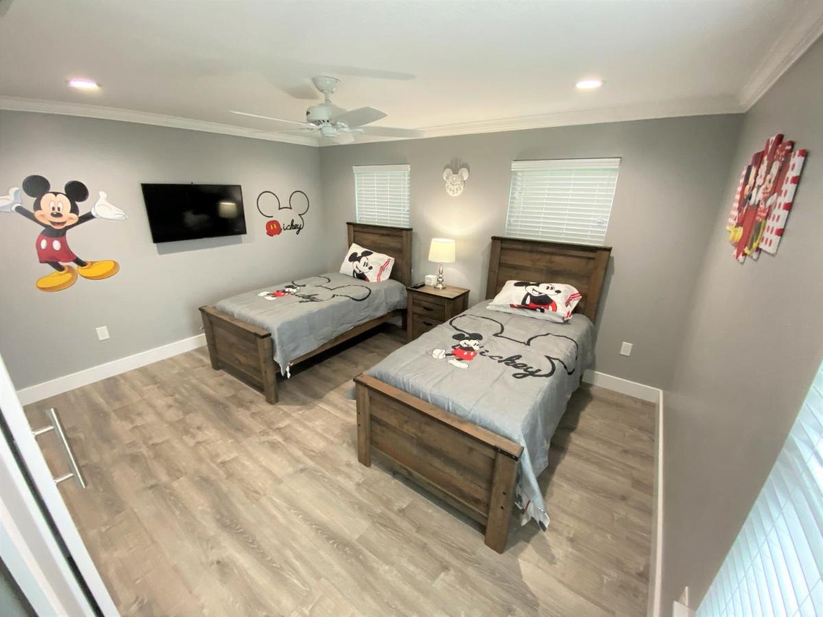 Mickeys Pearl - Phenomenal 7Br With 4 Master Suites Privacy Pool & Hot Tub Gas Bbq - 2 Miles To Disney Orlando Extérieur photo